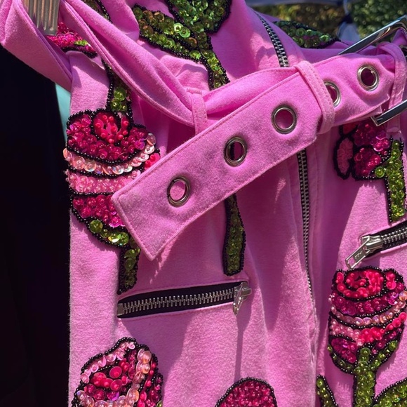 Di$count Universe Jumpsuit - Picture 2 of 3